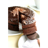 bolo de chocolate de festa simples Vista Alegre